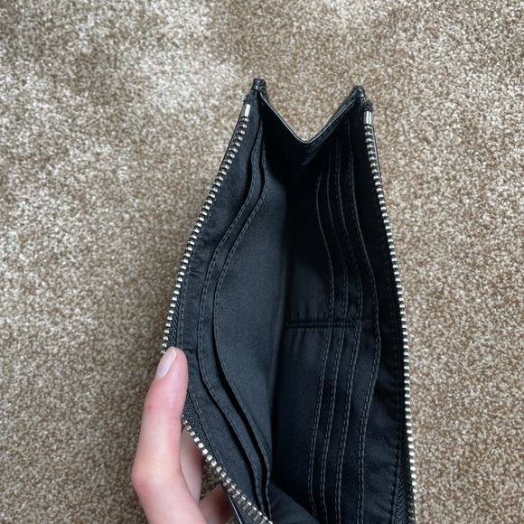 NWT Black Coach Signature Zippy Wallet 48691B - Picture 3 of 5